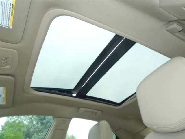 2010 Cadillac CTS AWD 3.6L V6 Premium 4dr Sedan